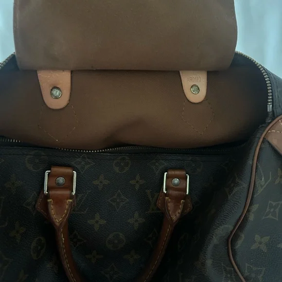 Louis Vuitton Speedy 35 - Picture 9 of 16